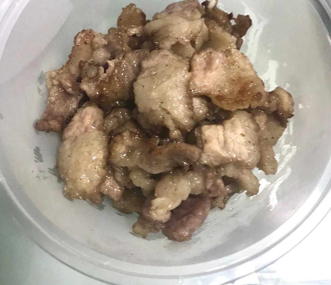 空气炸锅里的五花肉