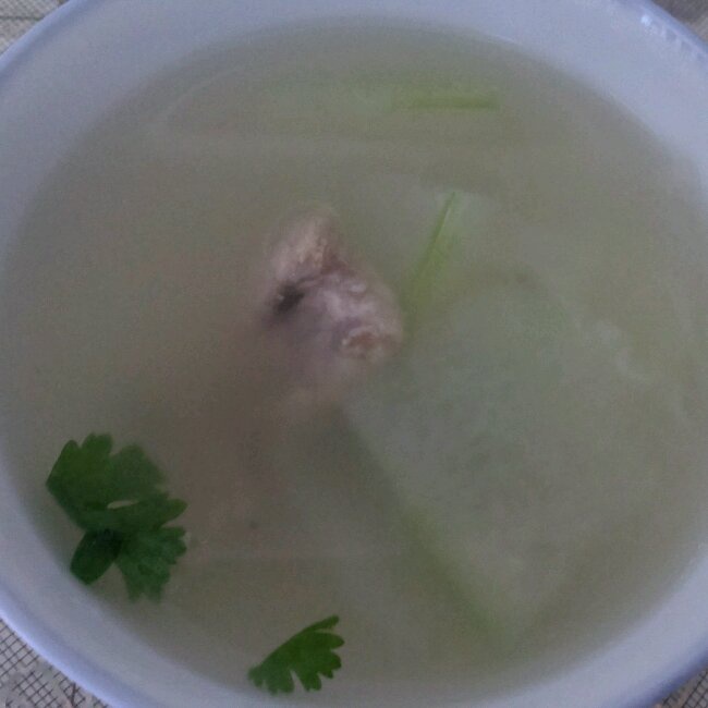 大骨冬瓜汤