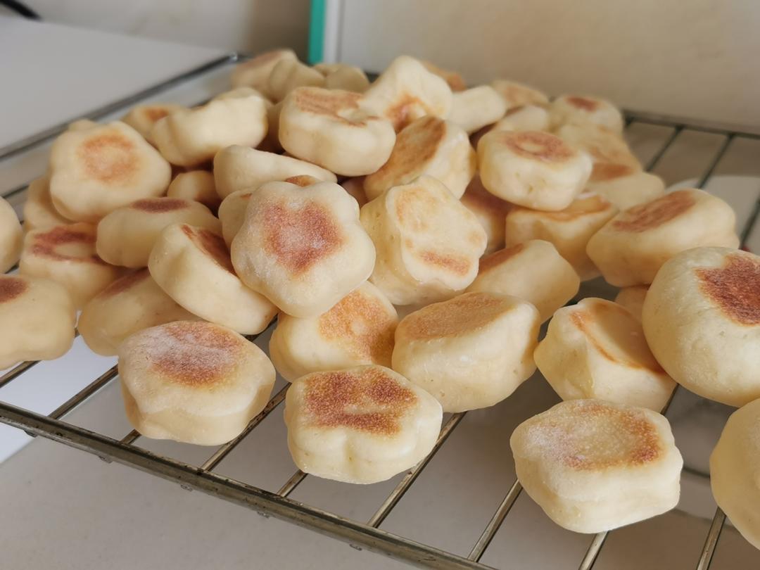 松软养胃的山药饼      （高营养低热量）