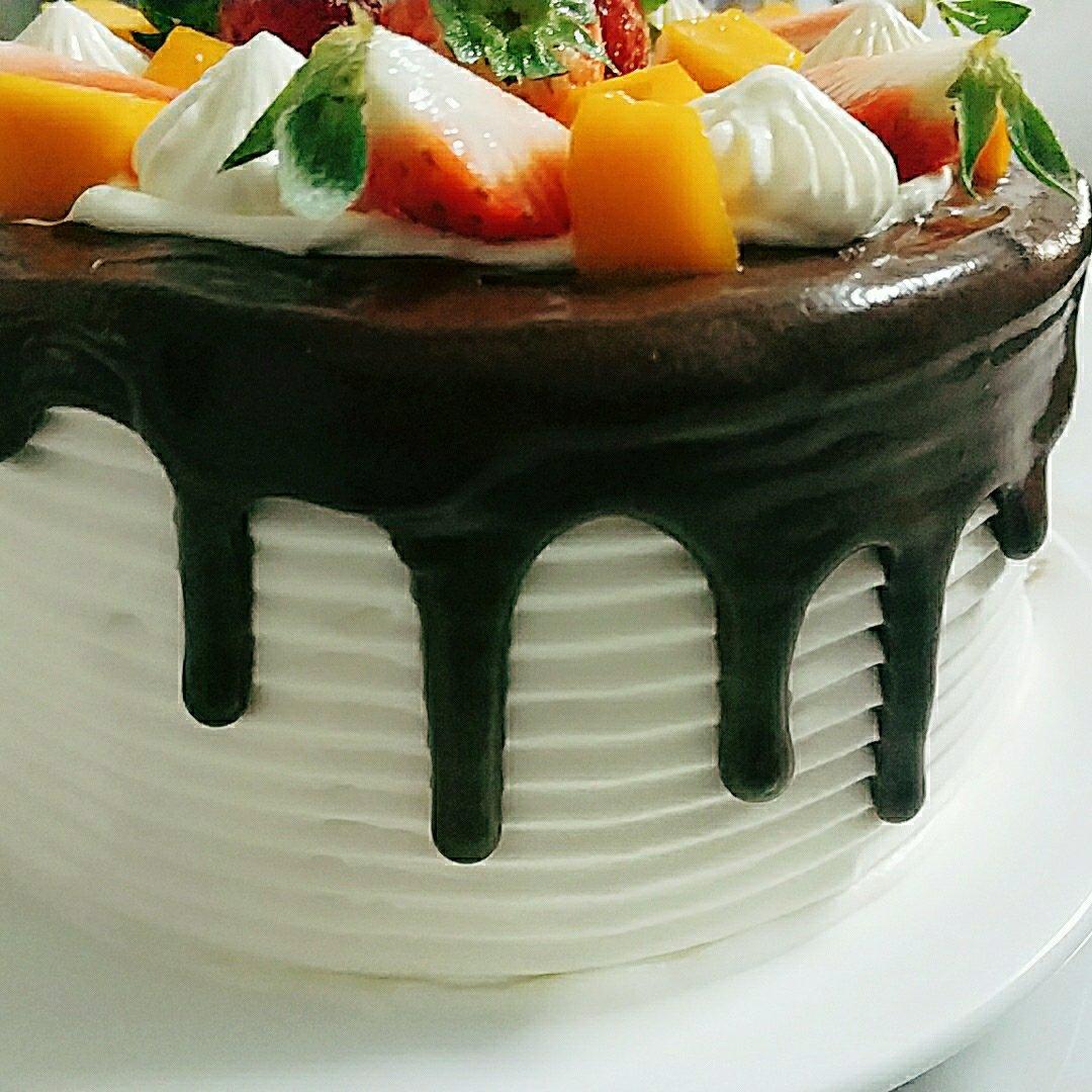 风靡欧美的滴落蛋糕~巧克力盛宴dripping cake