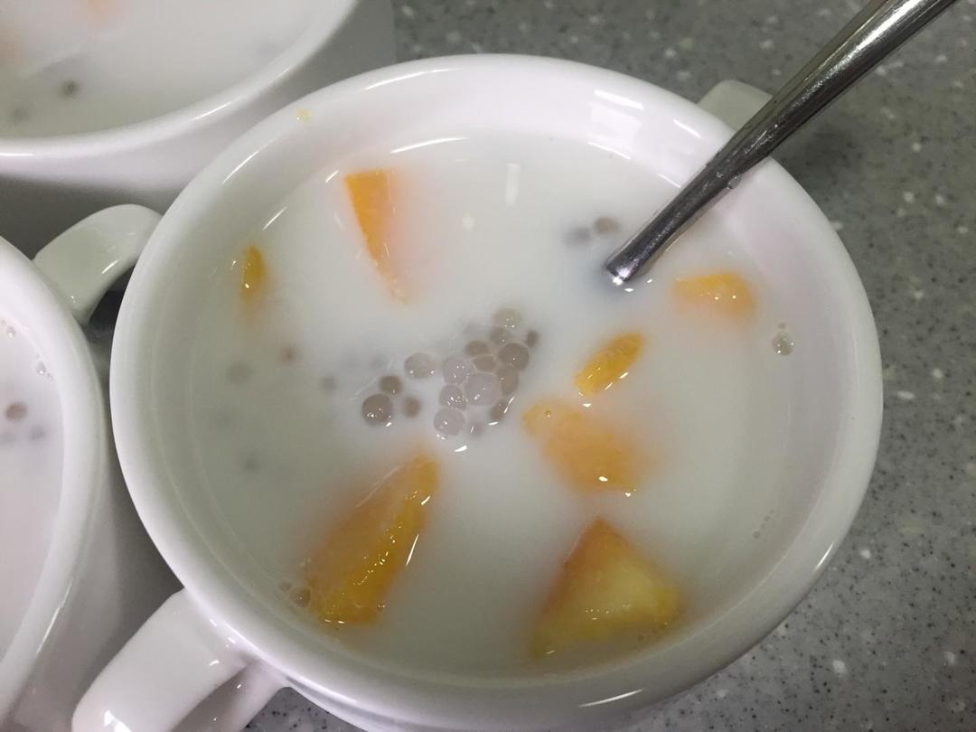 芒果椰汁西米露的做法