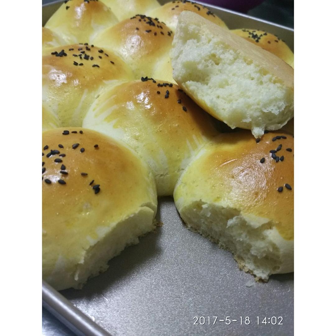 一次性发酵鲜奶油小面包