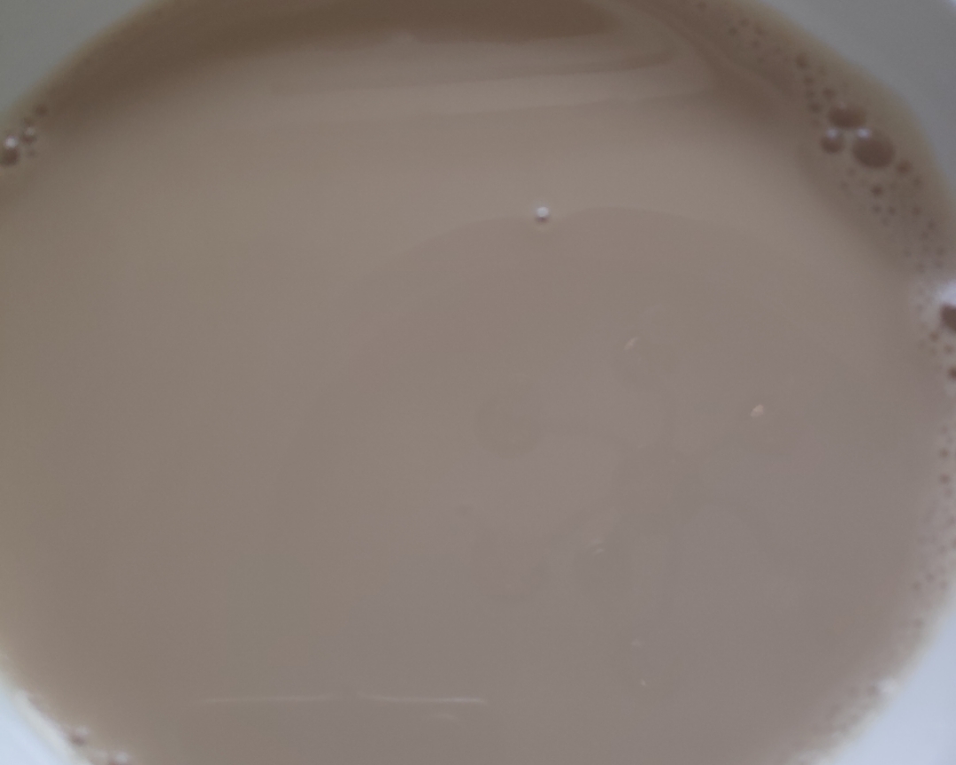 简易立顿红茶清淡版奶茶的做法