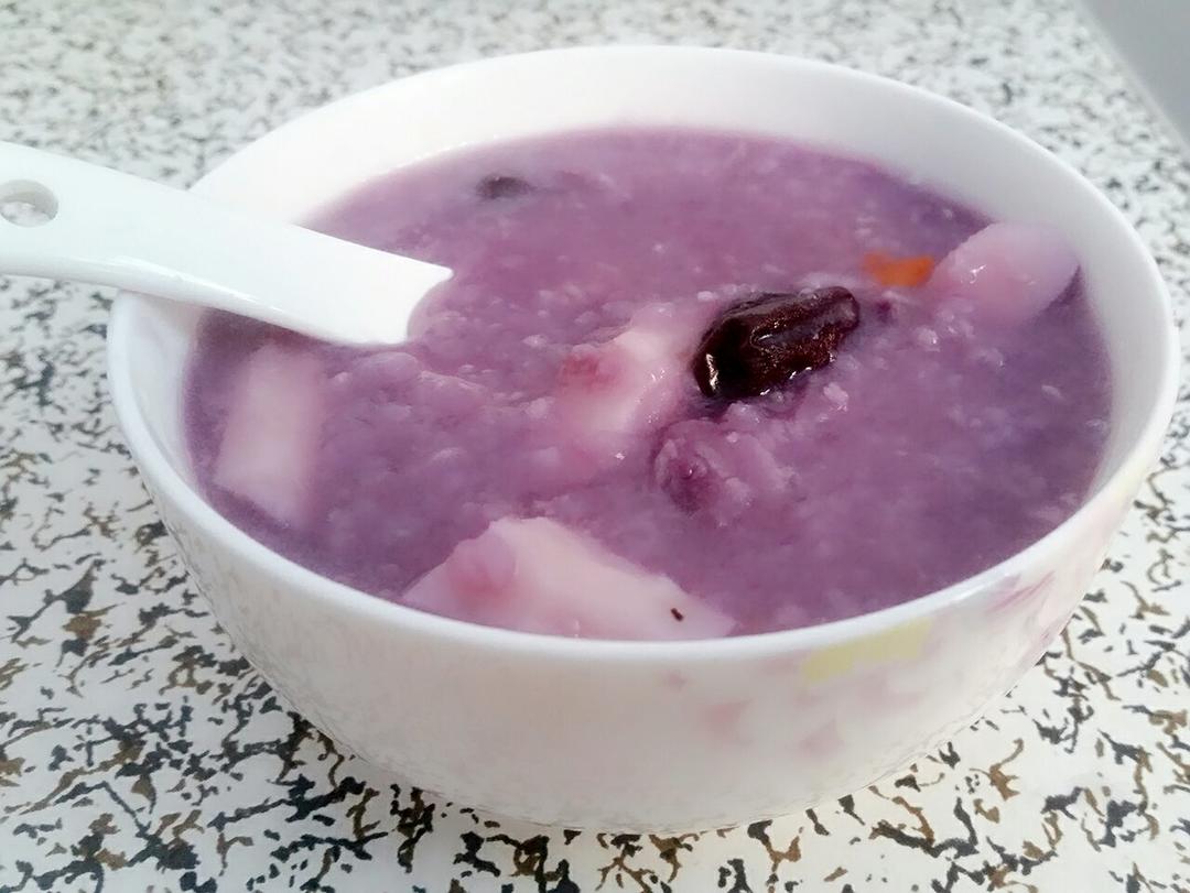 紫薯山药粥的做法