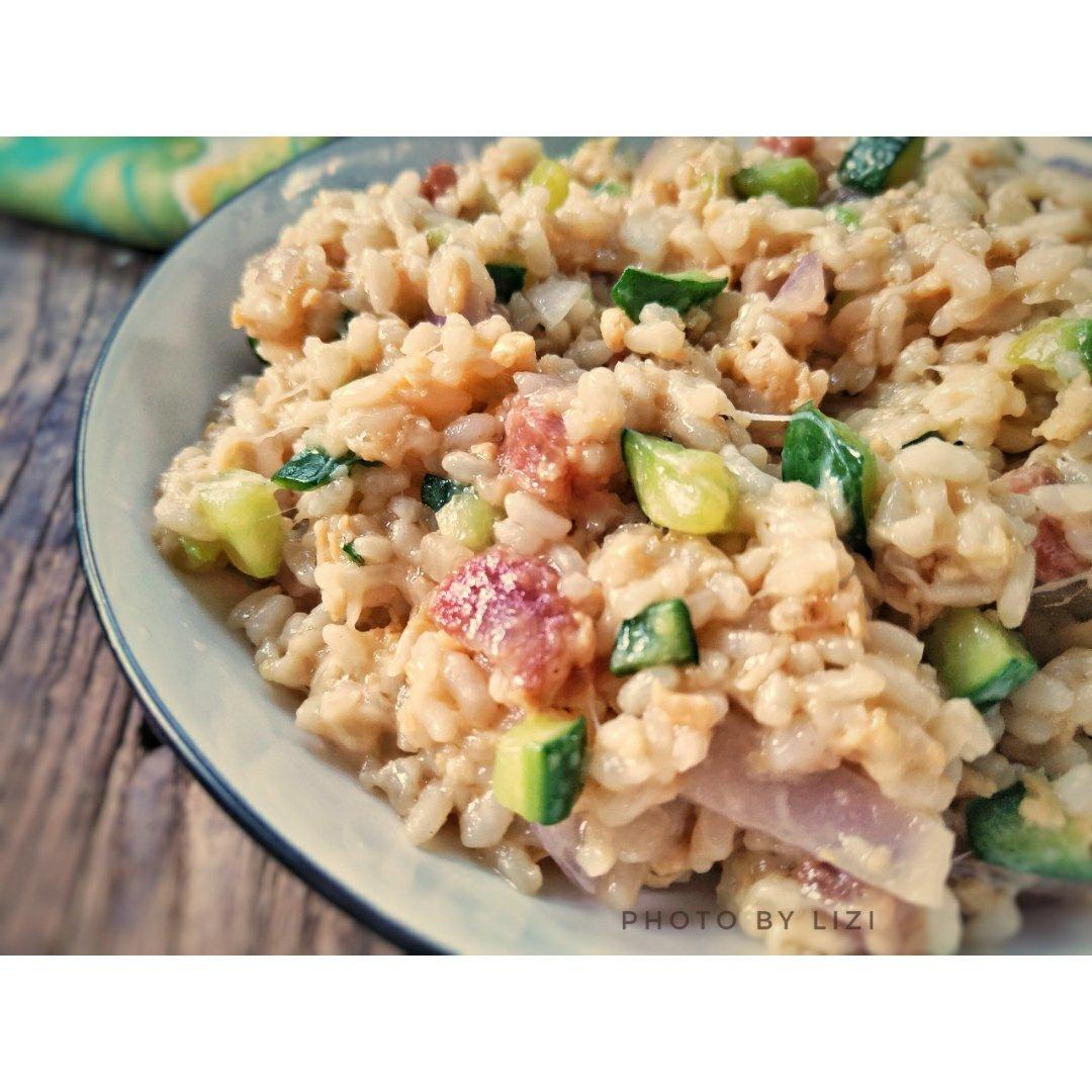 奶酪腊肠杂蔬炒饭