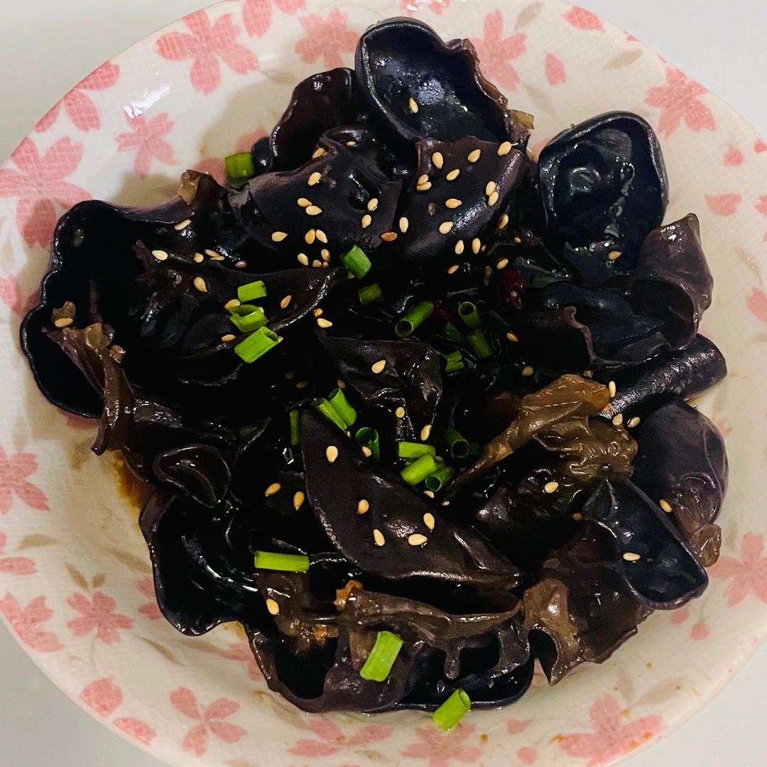 凉拌爽脆木耳