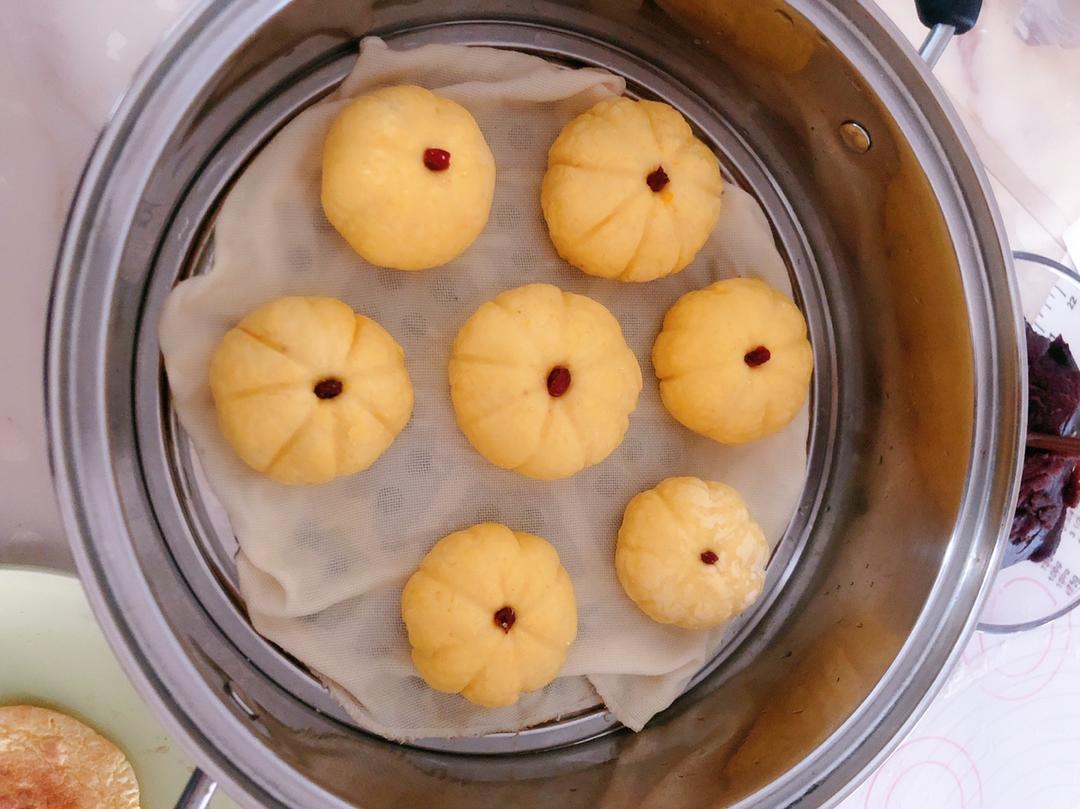 南瓜豆沙包