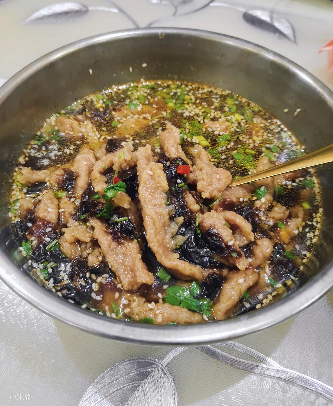 酸汤福鼎肉片