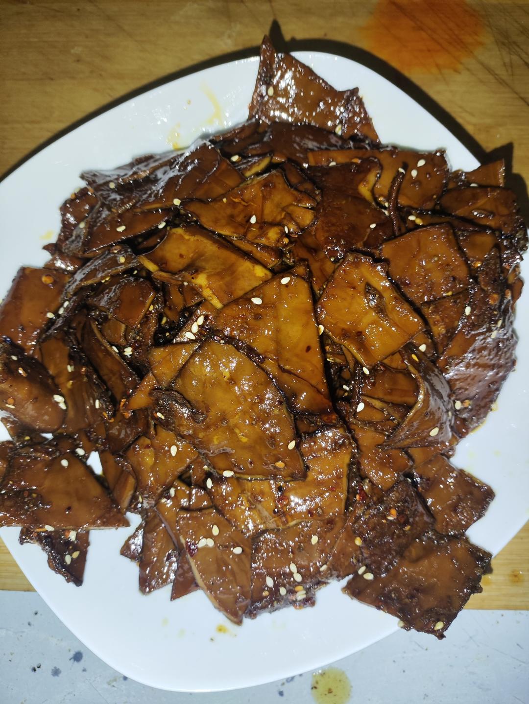 两步搞定一碟，冷吃香辣豆干！