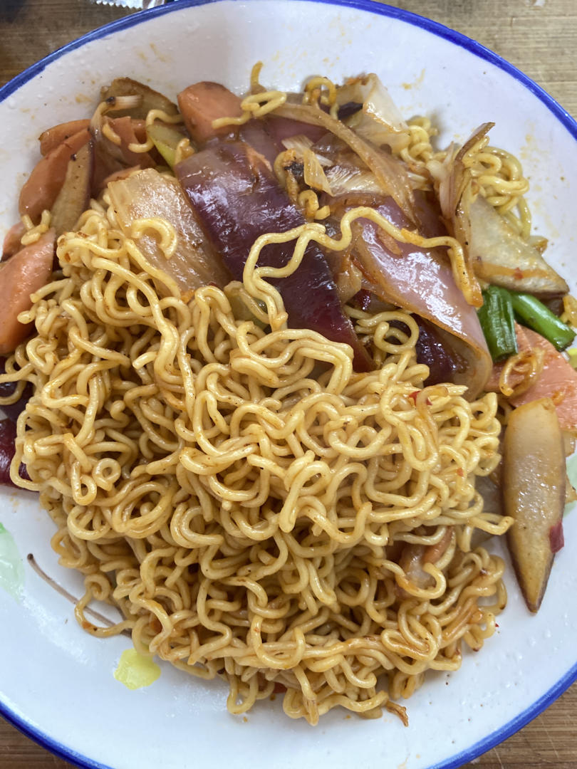 炒方便面￨幸福感爆棚