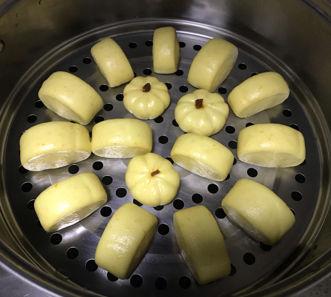 胡萝卜奶香馒头