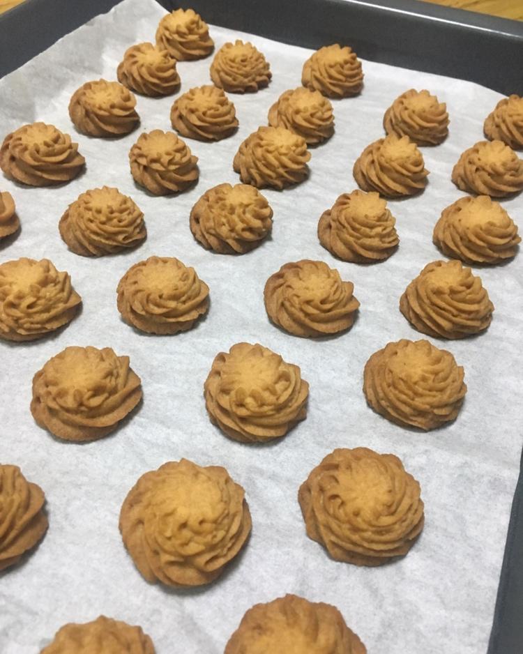 一抿即化酥到掉渣的珍妮曲奇云顶小花/烘焙视频饼干篇1