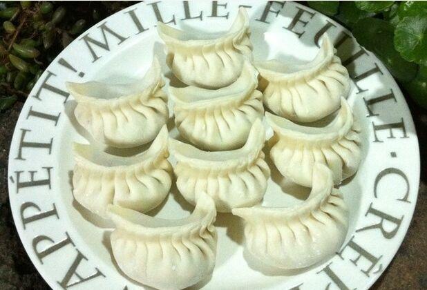 猪肉大葱水饺、猪肉木耳水饺的做法