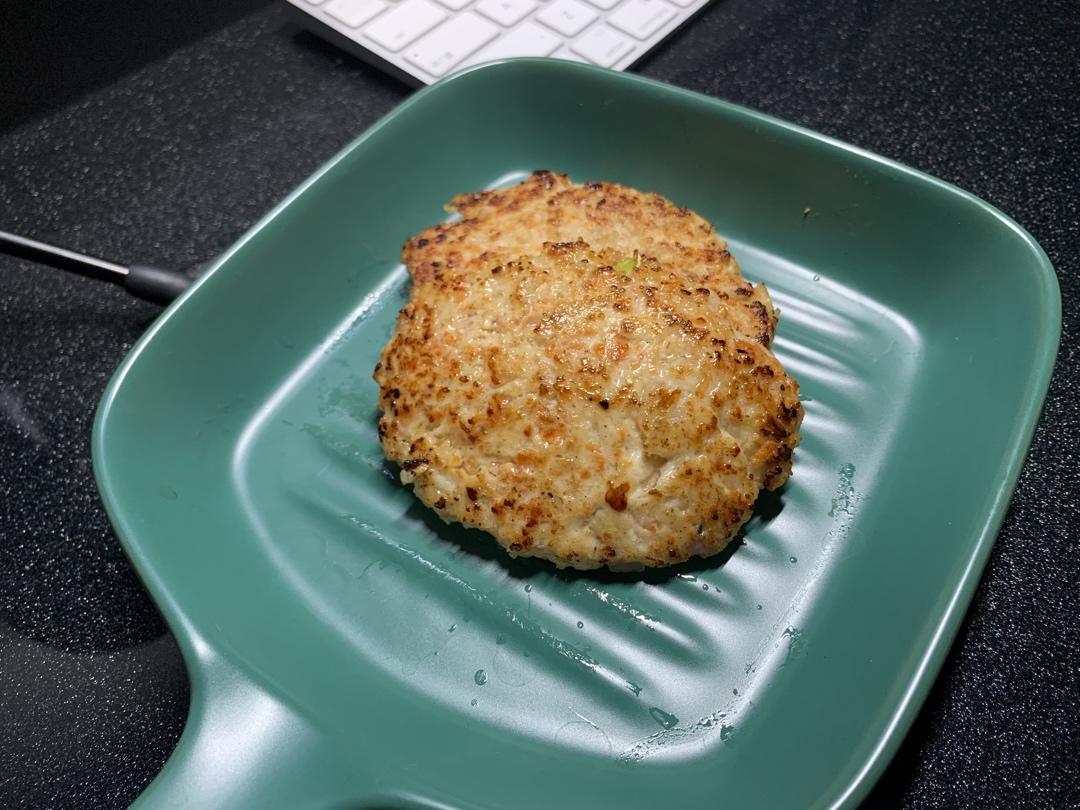 健康燕麦麸皮鸡胸肉饼