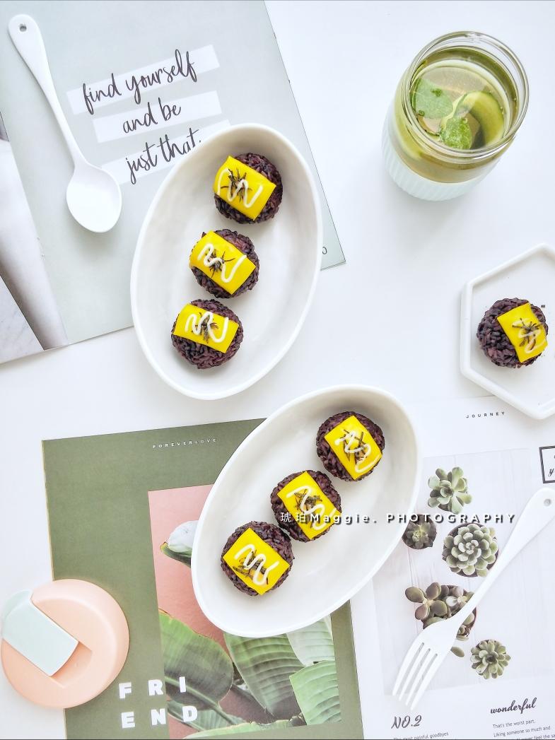 肉松芝士烤三色糙米饭团🍙的做法