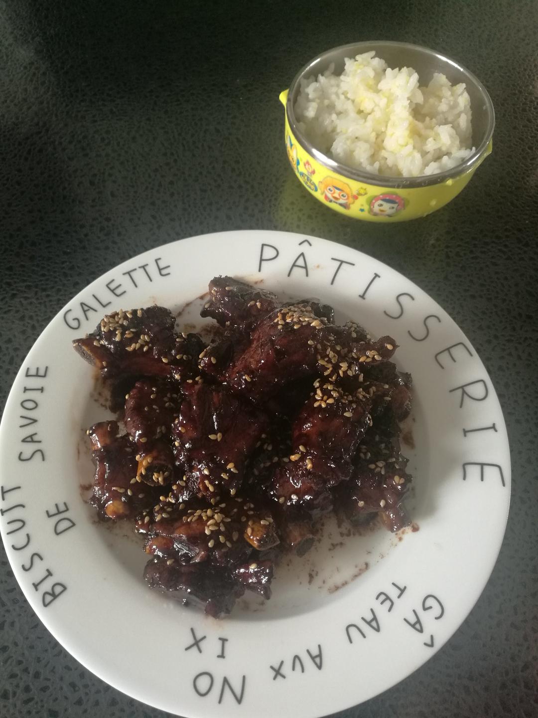 红烧排骨