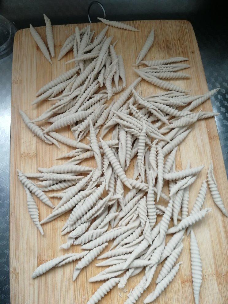 可以跟西贝媲美的莜面鱼鱼（小朋友超爱吃）