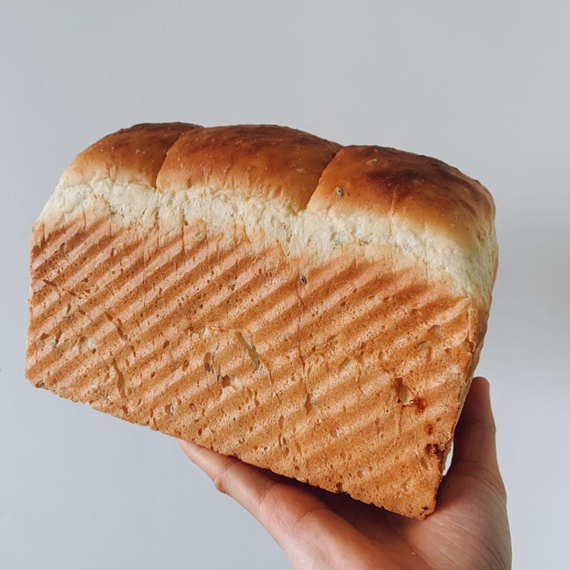 Poolish种（波兰种）吐司——不推荐不行的吐司配方