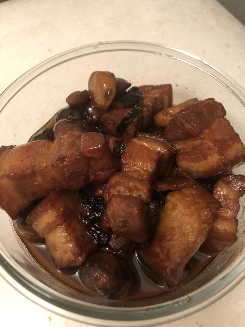 板栗红烧肉