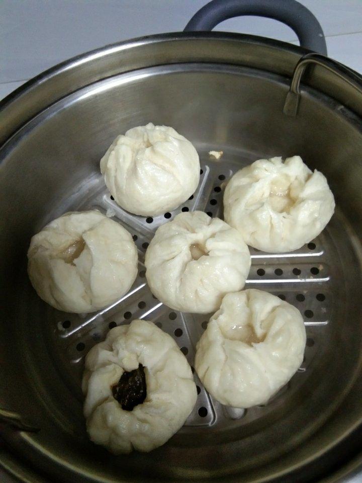 鲜肉包子