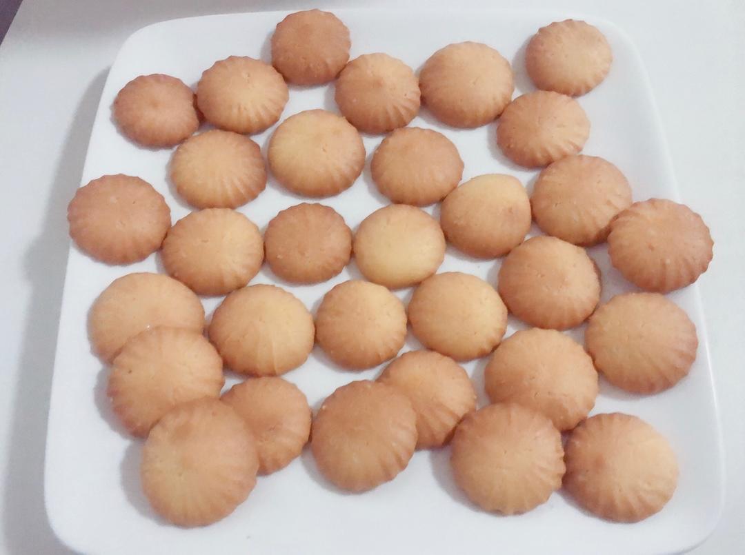 鸡蛋黄饼干
