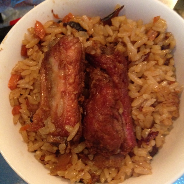 喷香排骨焖饭（爆好吃）