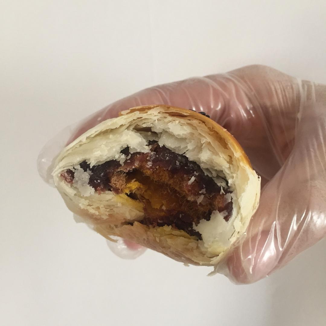 金沙板栗麻薯肉松酥皮月饼（霸王酥）