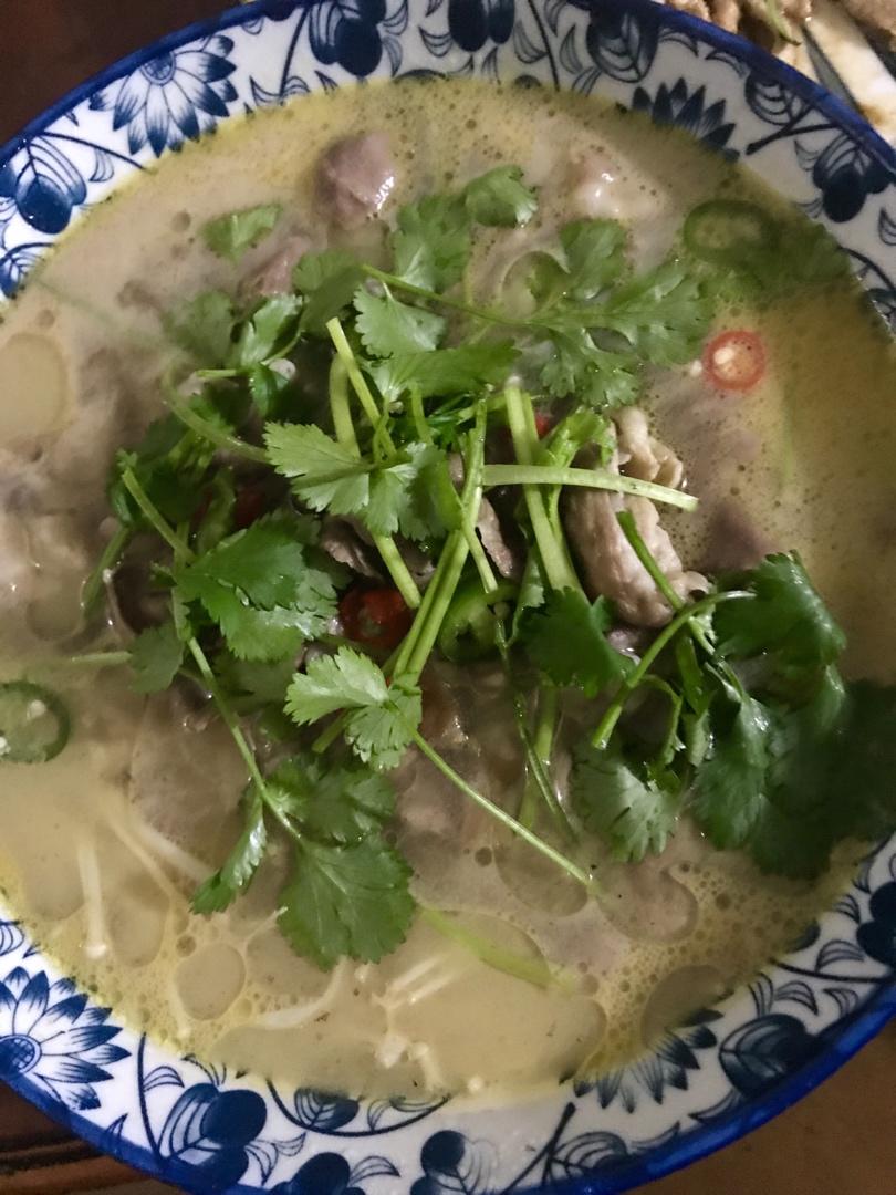 酸汤肥牛
