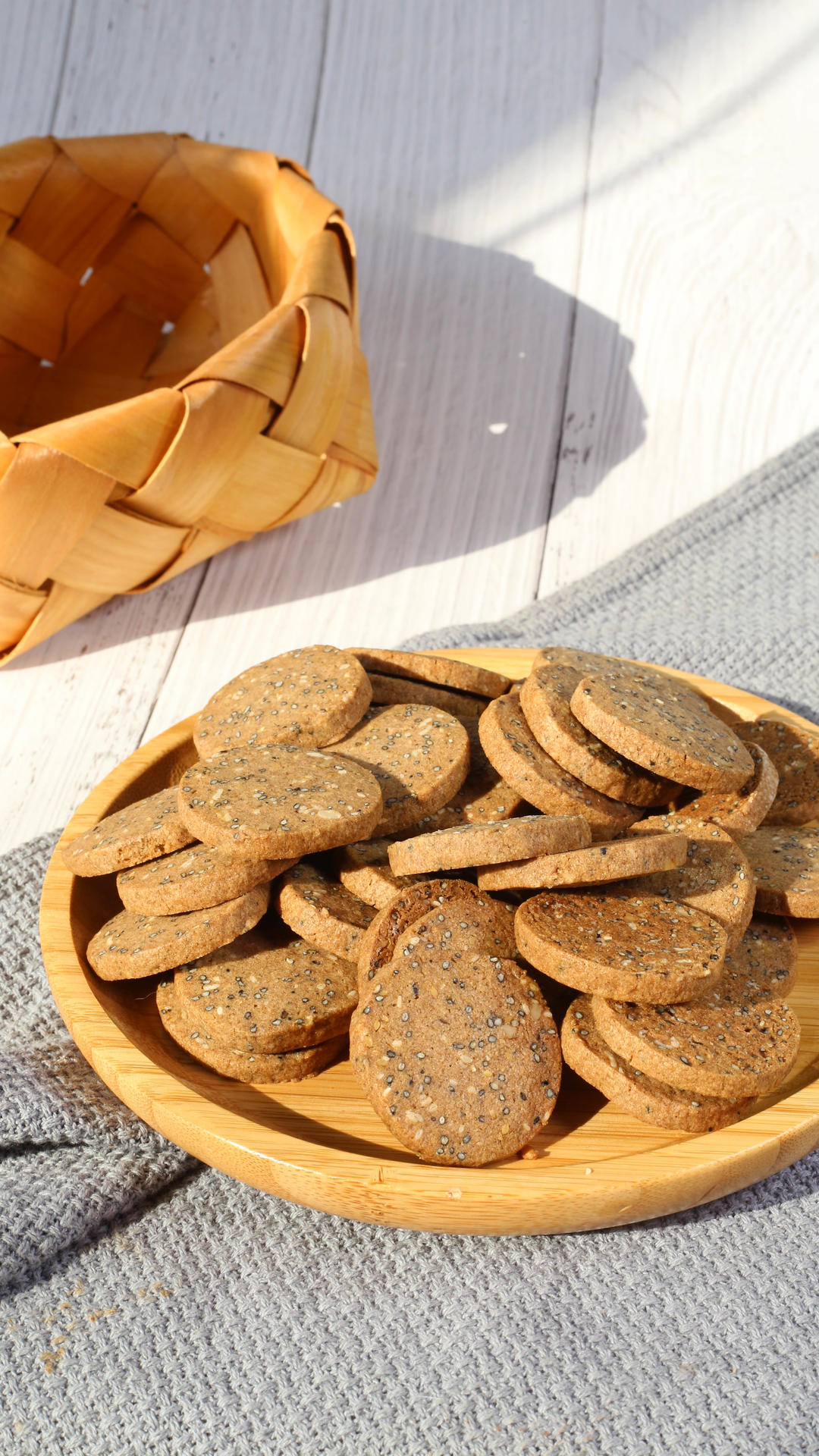 黑芝麻杂粮饼干