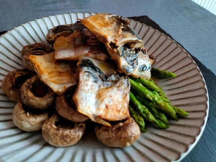 干煎脆皮挪威青花鱼 ｜ 不放油，轻调味，很健康，难道这就是烧烤的最高境界？