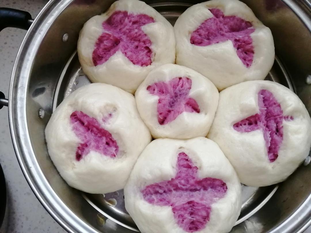 【双色开花紫薯馒头】，馒头也可以有花样儿。