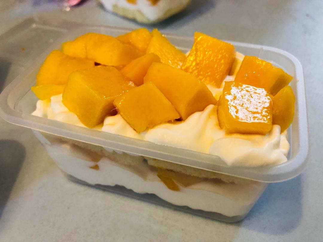 简单快手的便当饭盒水果盒子蛋糕