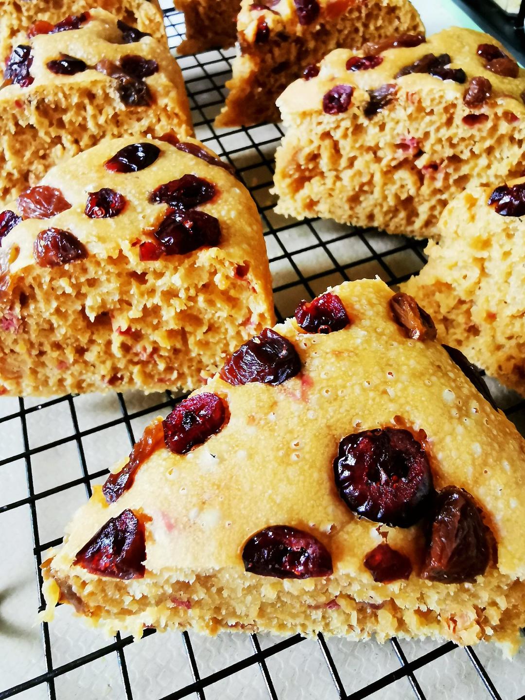 宝宝辅食:黑糖红枣发糕