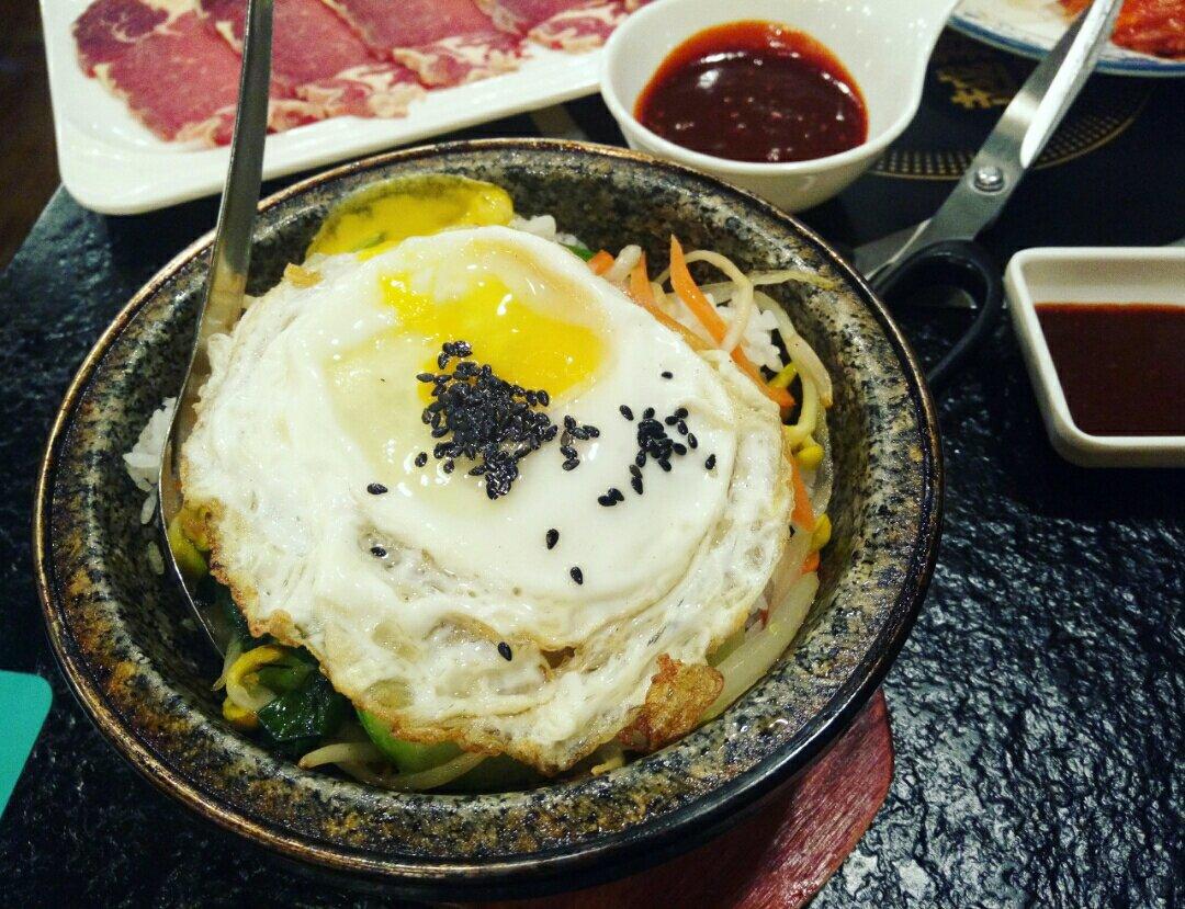 石锅拌饭