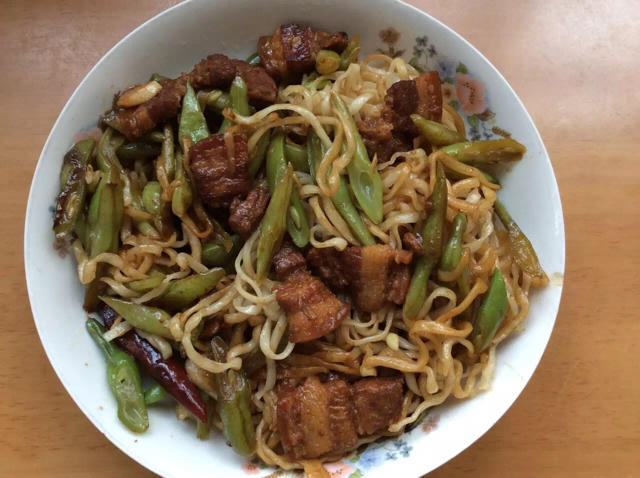 豆角焖面