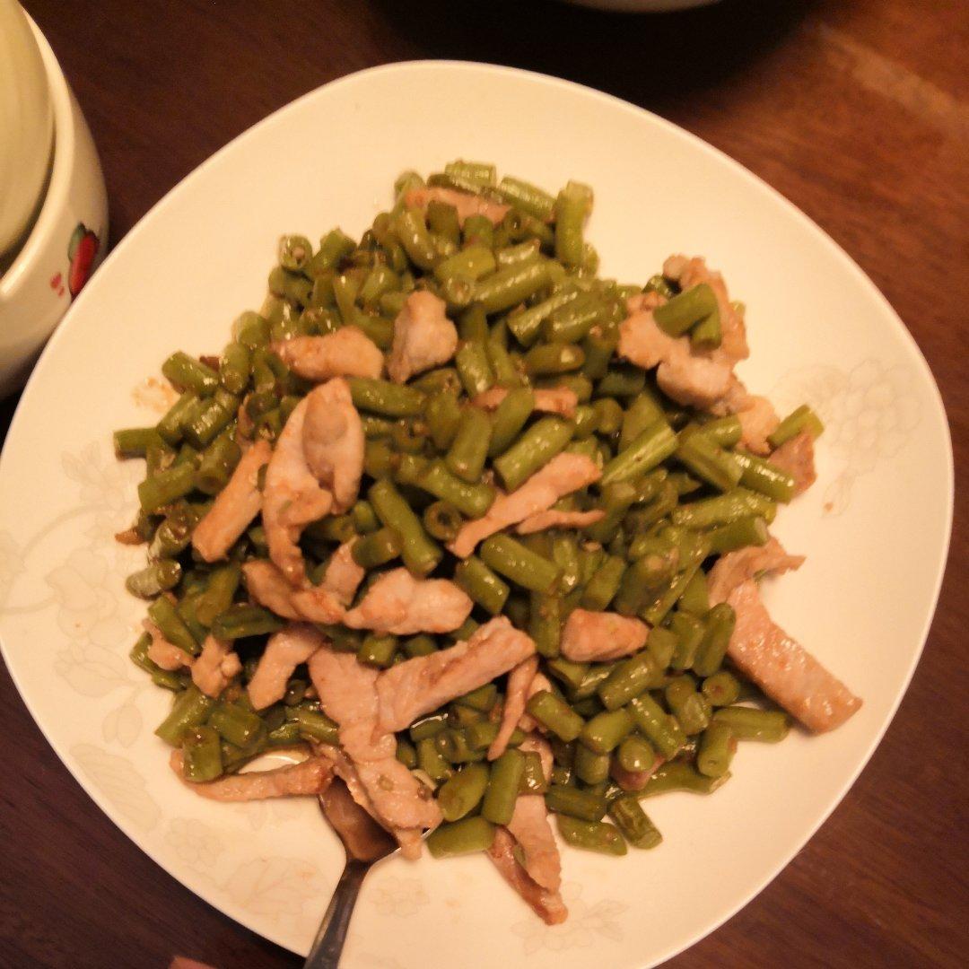 豆角炒鸡蛋