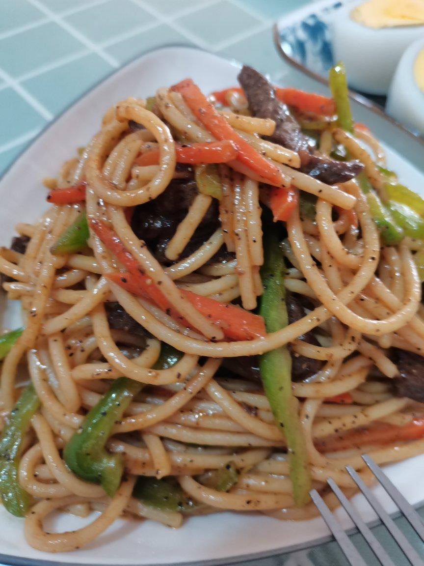 比餐厅好吃的黑椒牛柳意面🍝零失败简单教程