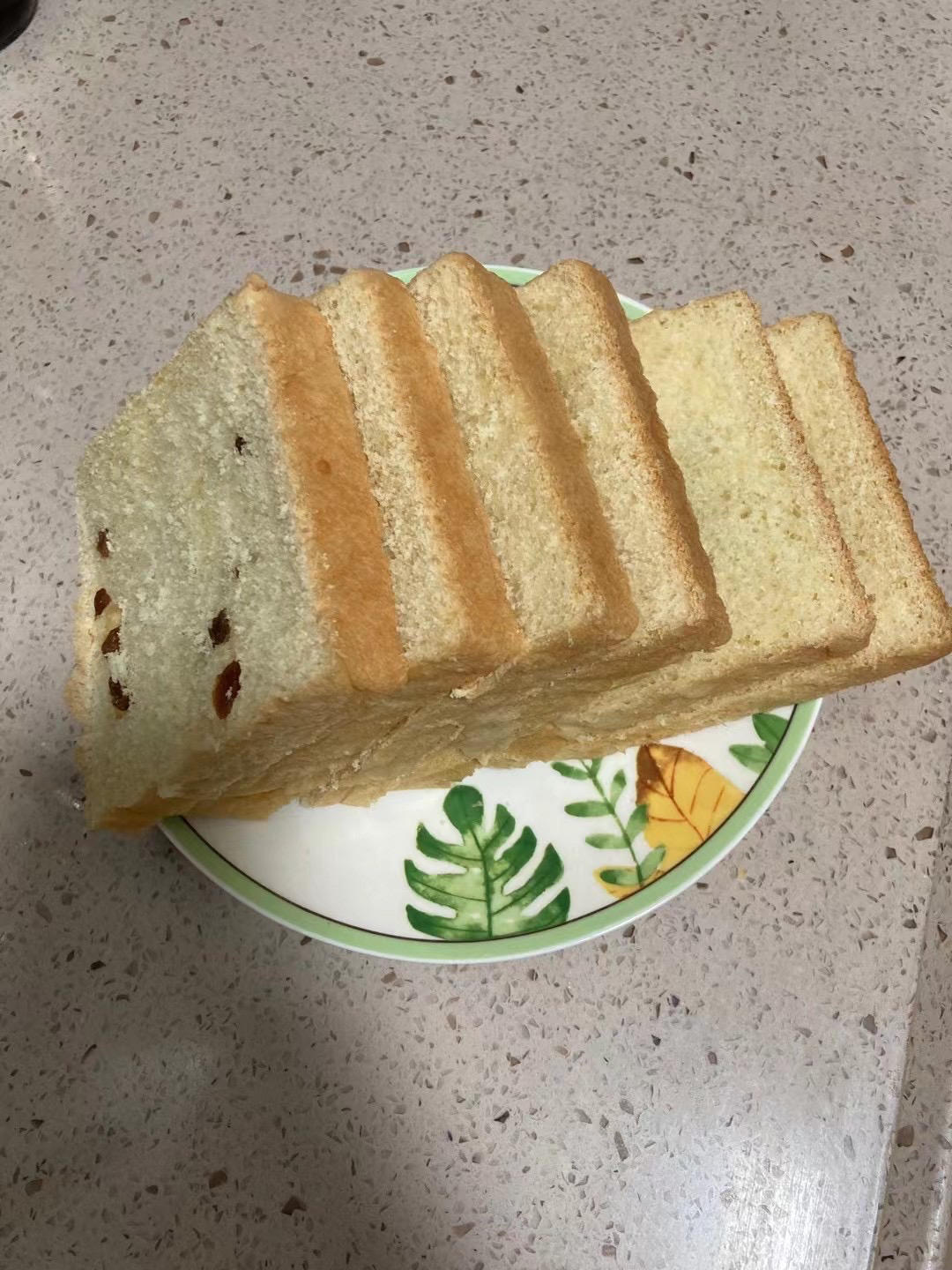 可以拉丝的超级软奶香吐司面包