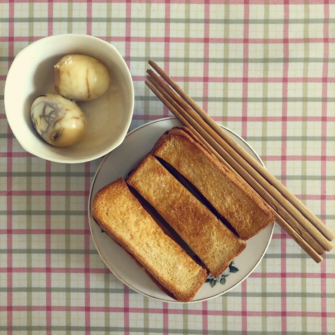 黄油焦糖烤吐司