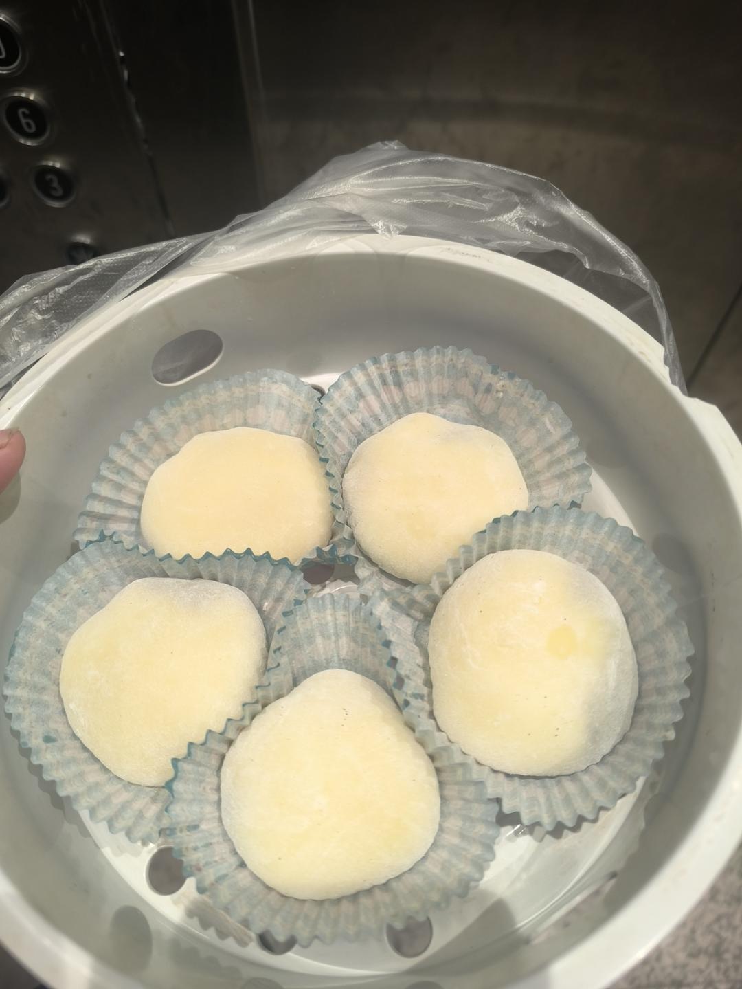 腹黑白胖子——奥利奥雪媚娘