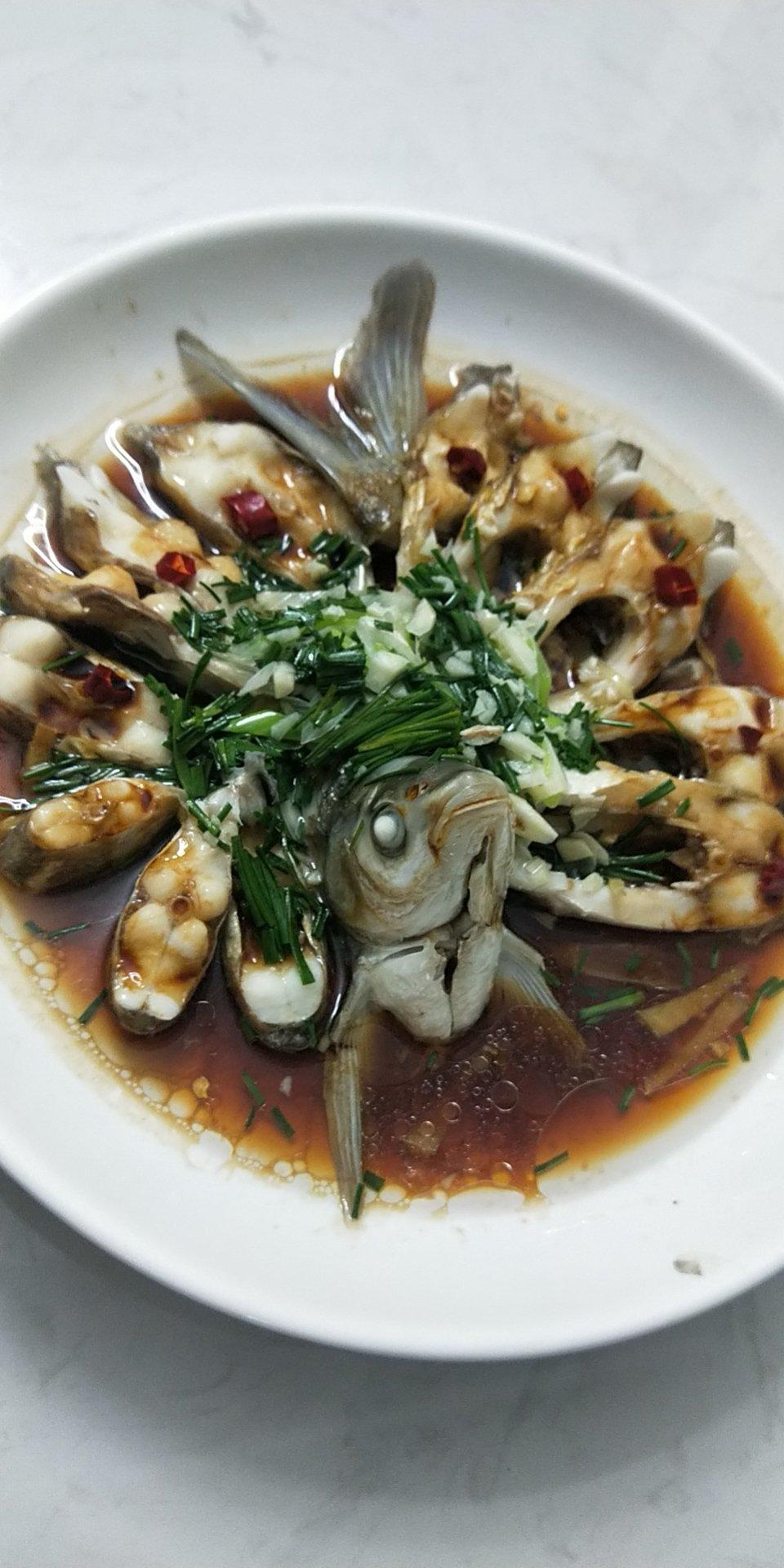 孔雀开屏清蒸鱼