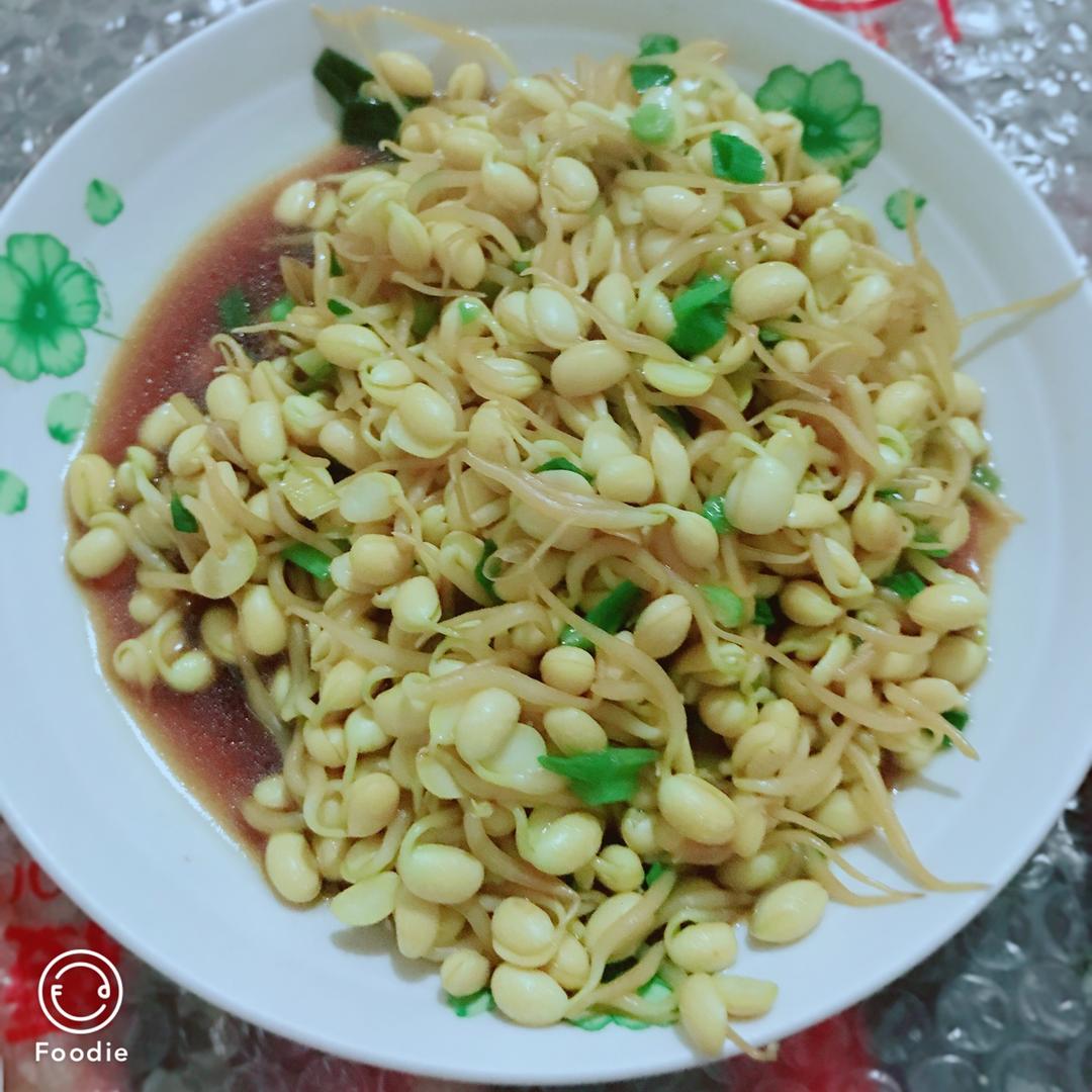 肉末炒黄豆芽