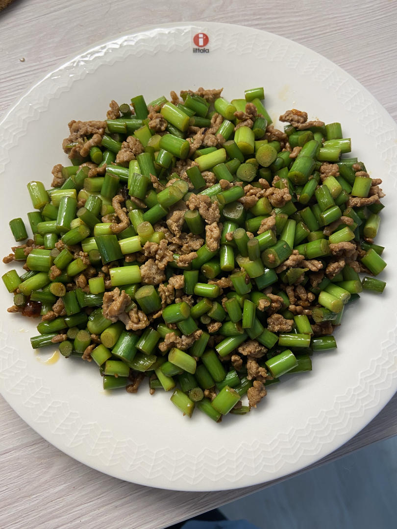 下饭菜～蒜苔肉末