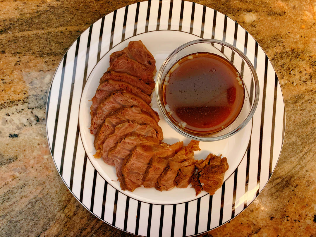 卤牛肉