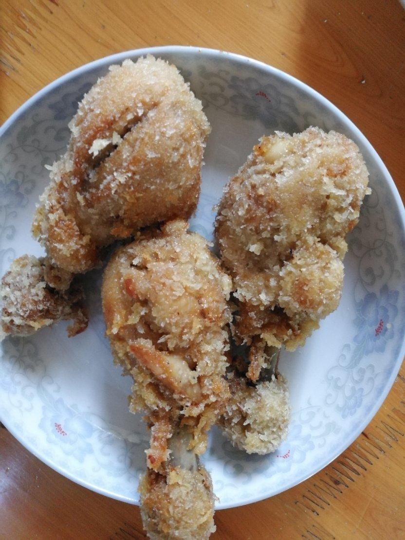 面包糠炸鸡腿（可以和肯德基相媲美的炸鸡腿）