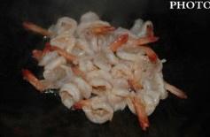 韩式泡菜虾的做法 步骤3