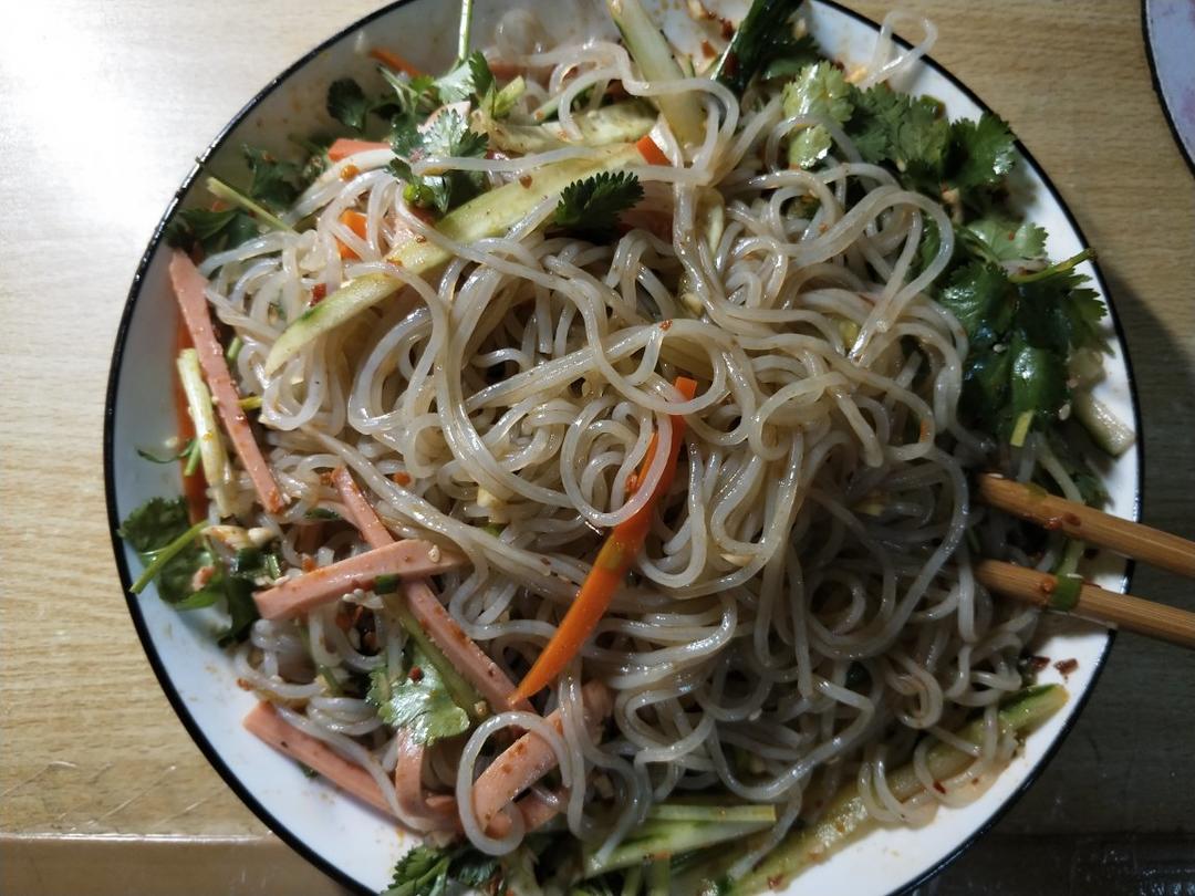 酸辣开胃🌿十分钟搞定👌🏻。低脂凉拌菜