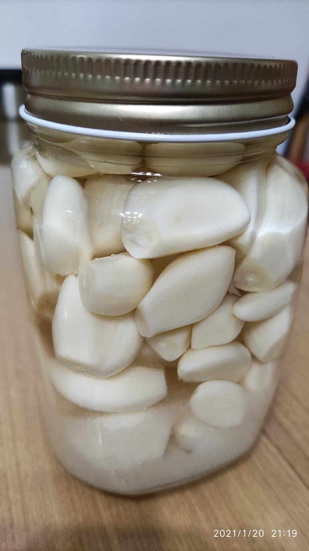 jocelyngong做的家庭版腌糖蒜