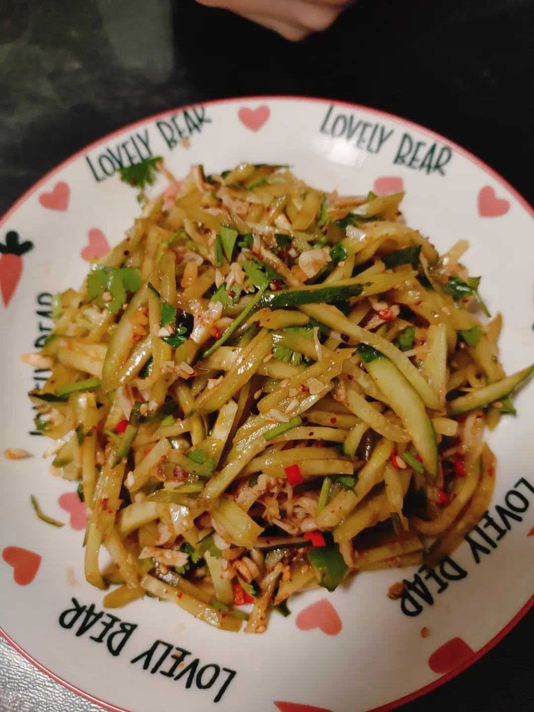 根本停不下来的凉拌金针菇