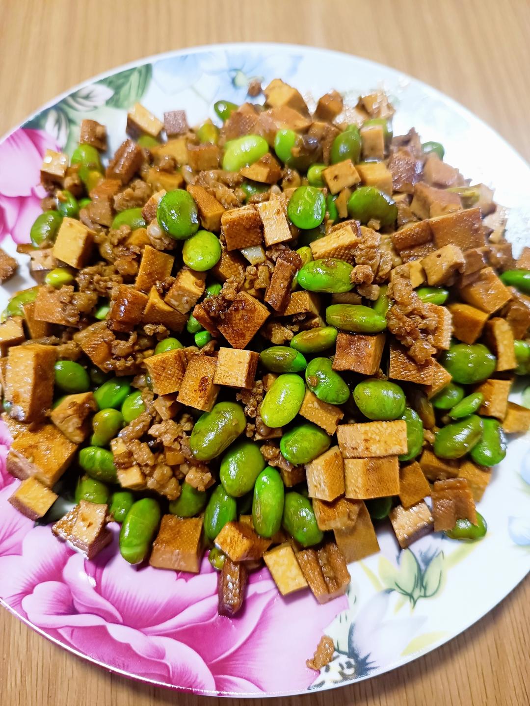 毛豆香干肉末